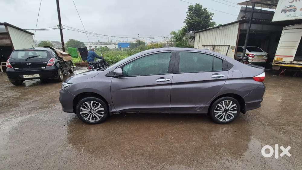 Honda City Zx 2017 
Cng Petrol