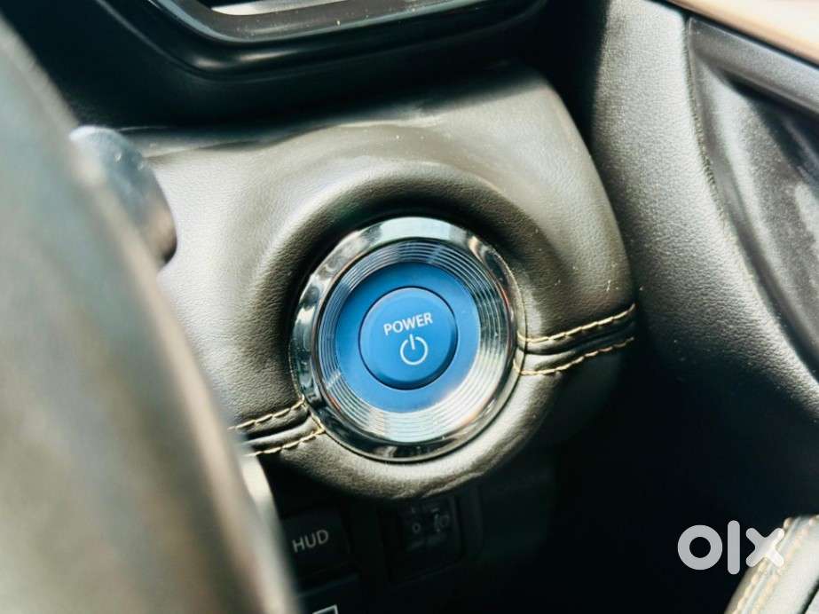 Maruti Suzuki Grand Vitara 1.5 Alpha Plus Intelligent Hybrid Ecvt, 2..