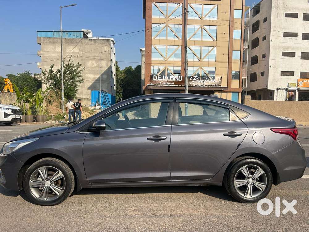 Hyundai Verna 1.6 Vtvt Sx, 2018, Petrol
