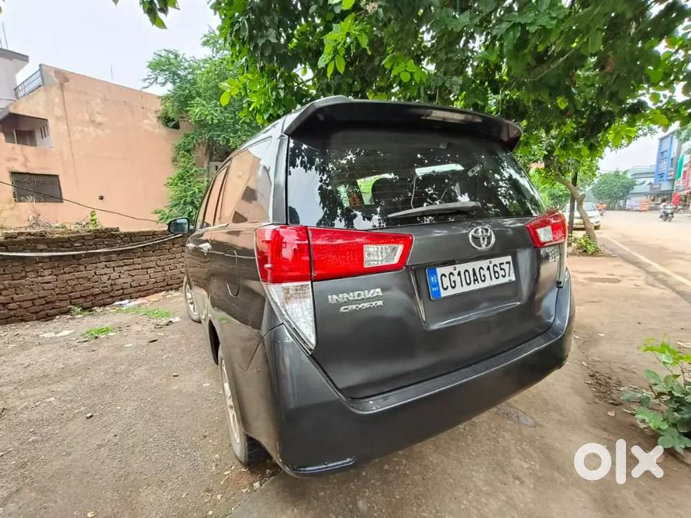 Toyota Innova Crysta 2017 Diesel 115000 Km Driven