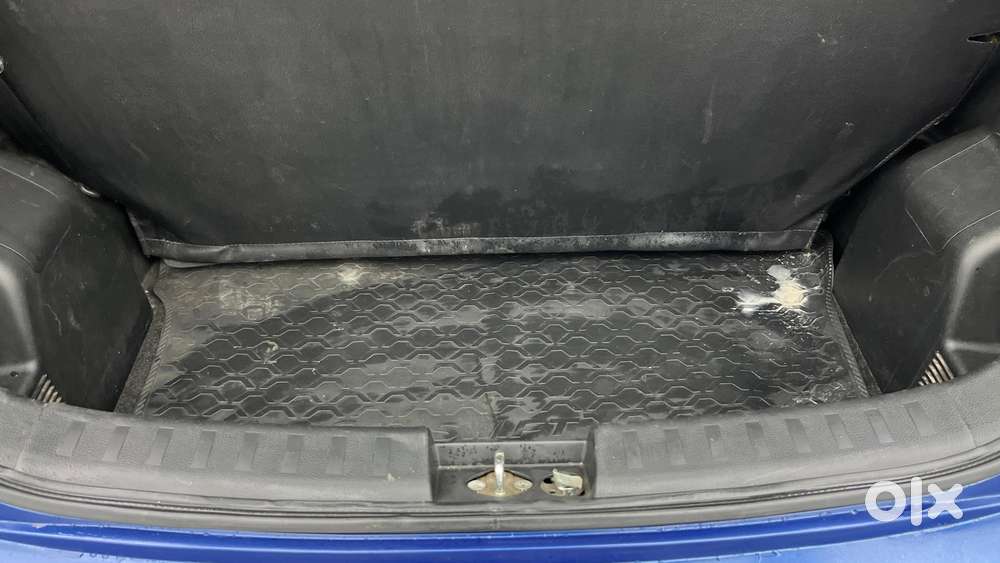 Maruti Suzuki Swift Vxi, 2013, Petrol