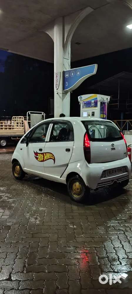 Tata Nano Xe 2011 Petrol