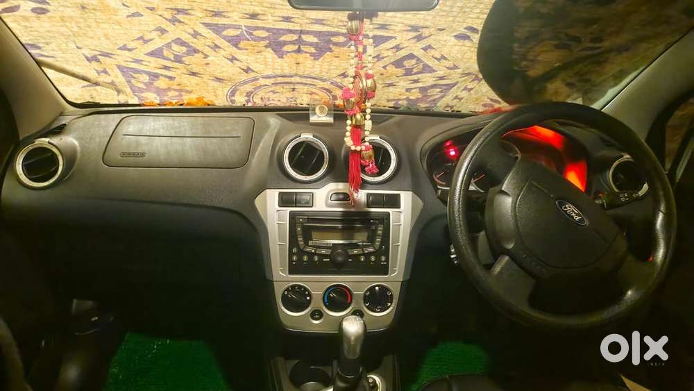Ford Figo Petrol 2013