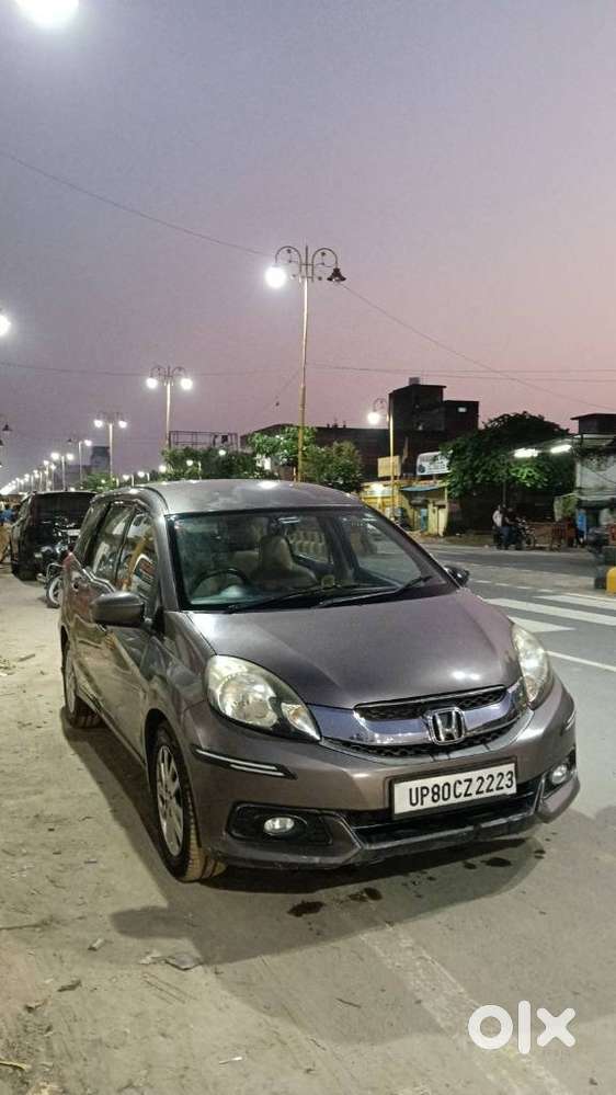 Honda Mobilio, 2014, Petrol