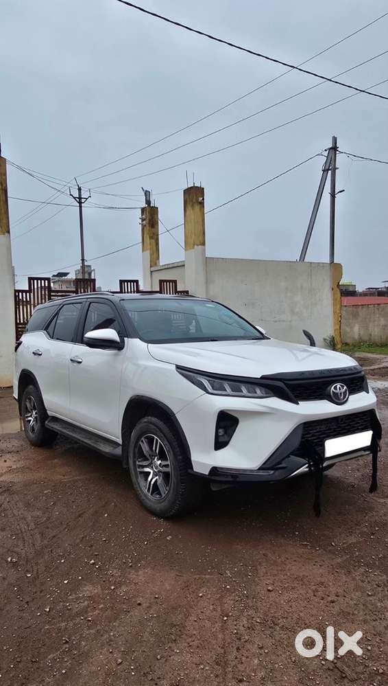 Toyota Fortuner Legender 2019
