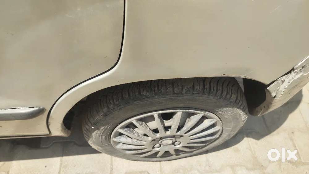 Maruti Suzuki Zen Estilo 2011 Cng & Hybrids 96520 Km Driven