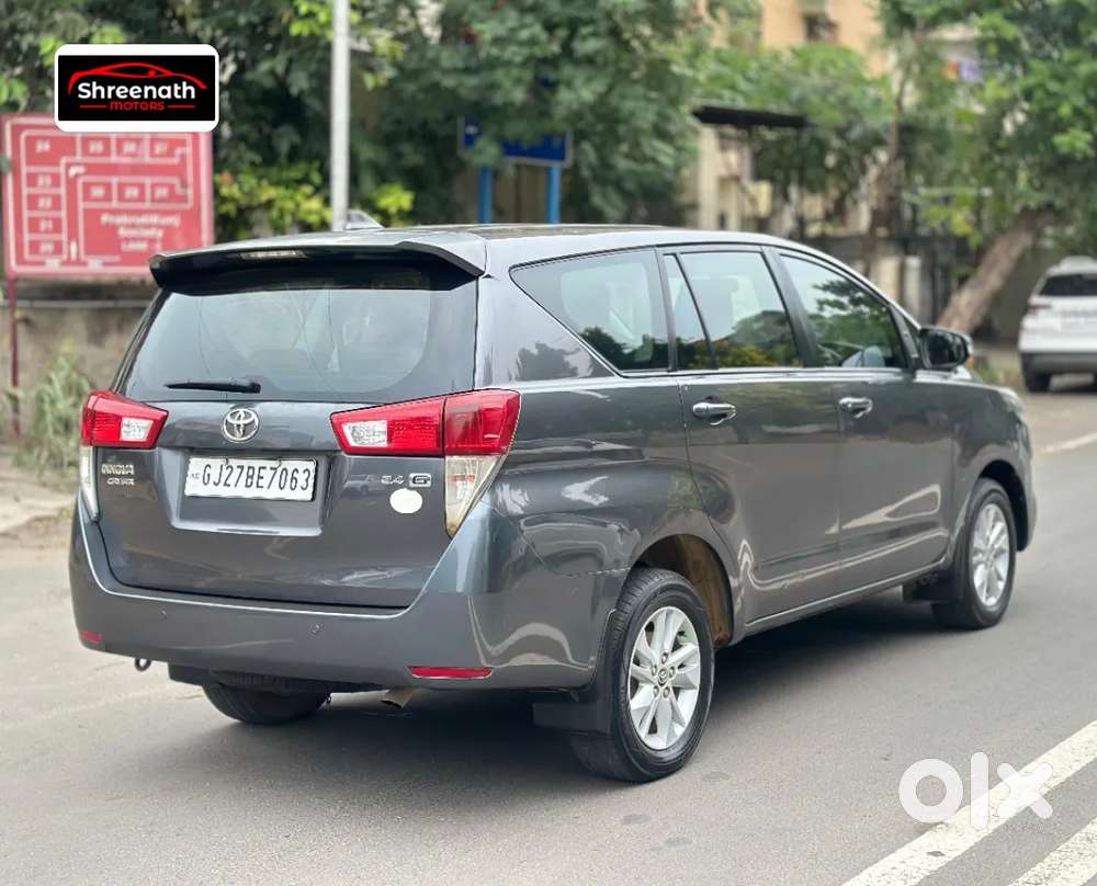 Toyota Innova Crysta [2020-ongoing] 2.4 Gx 7 Str, 2017, Diesel