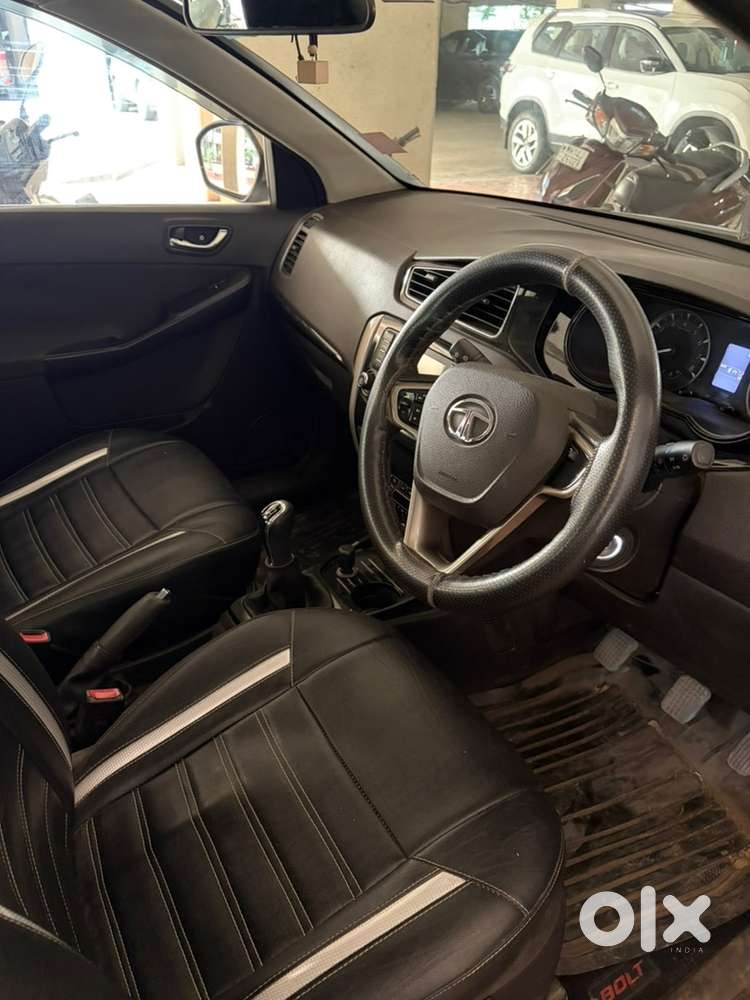 Tata Bolt Petrol 2015