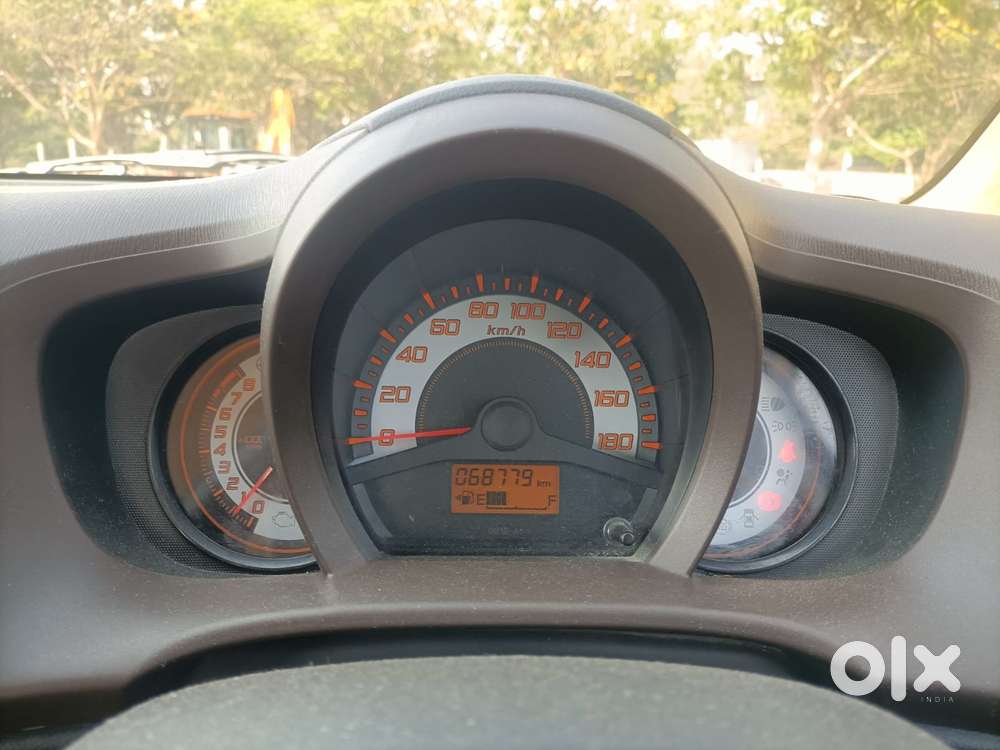 Honda Brio 2011-2013 V Mt, 2011