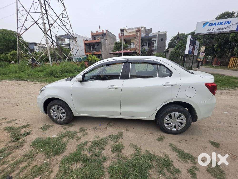 Maruti Suzuki Dzire 1.2 Vxi, 2024, Petrol