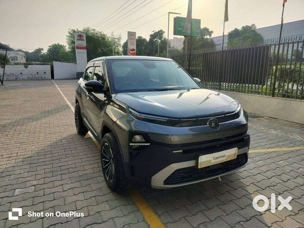 Tata Punch 1.2 Revotron Accomplished Camo Amt, 2026, Petrol