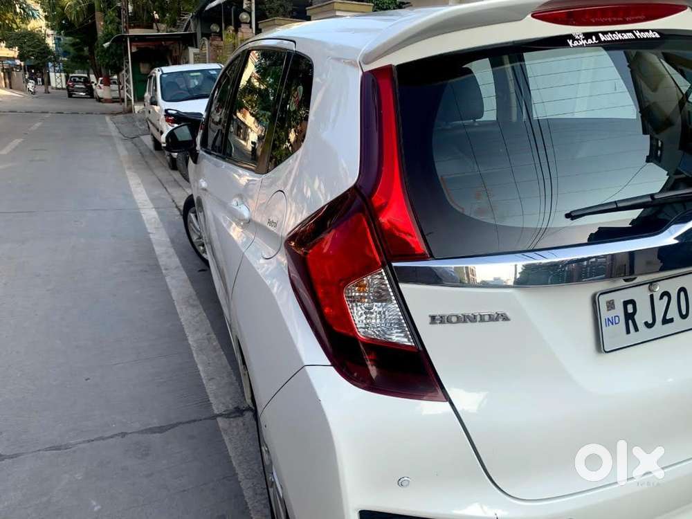 Honda Jazz 2014 Petrol Automatic Well Maintained