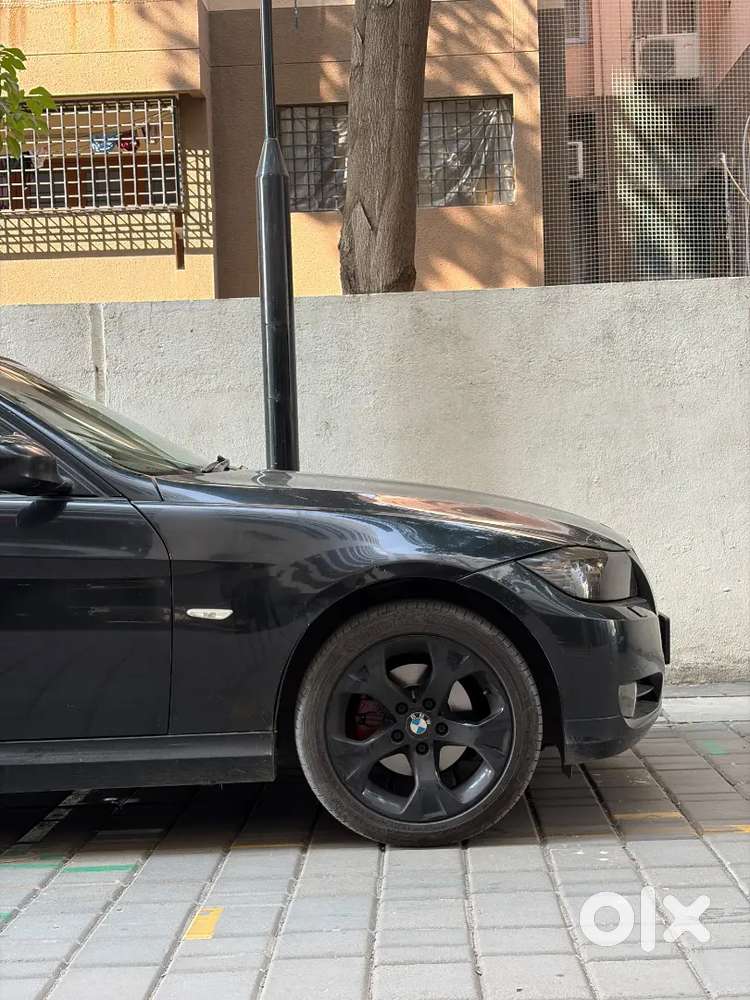 All Type Of Brand Car Available Tincker,painting, Service