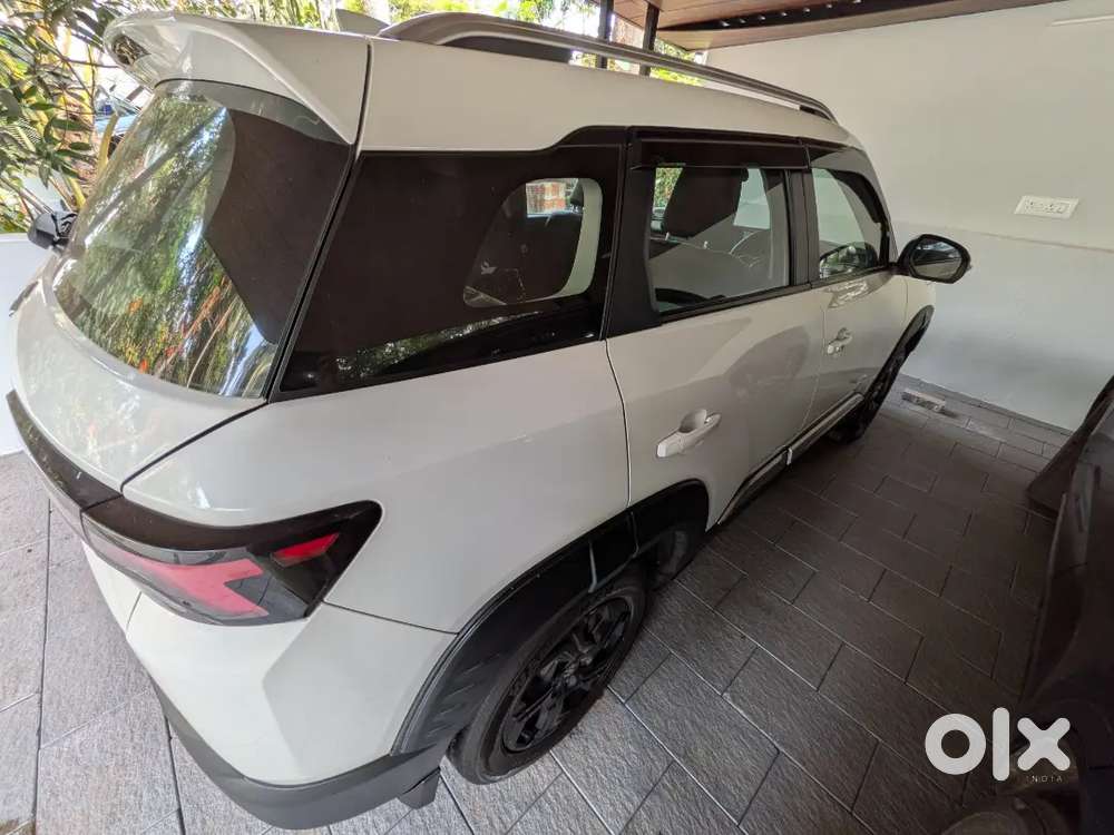 Maruti Suzuki Brezza 2022 Petrol 25000 Km Driven