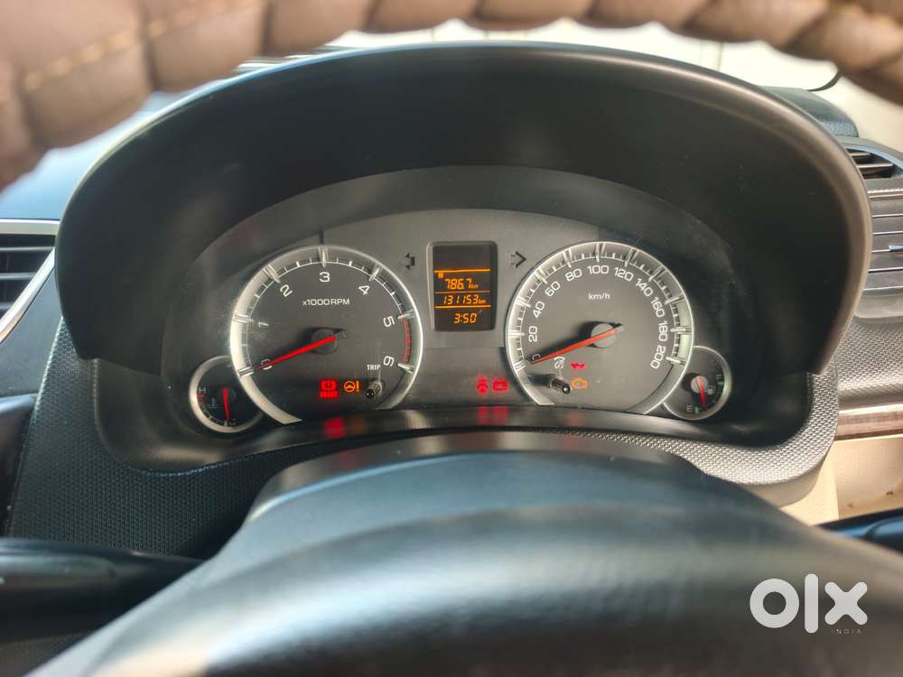 Maruti Suzuki Swift Dzire 2012-2015 Vdi, 2015, Diesel