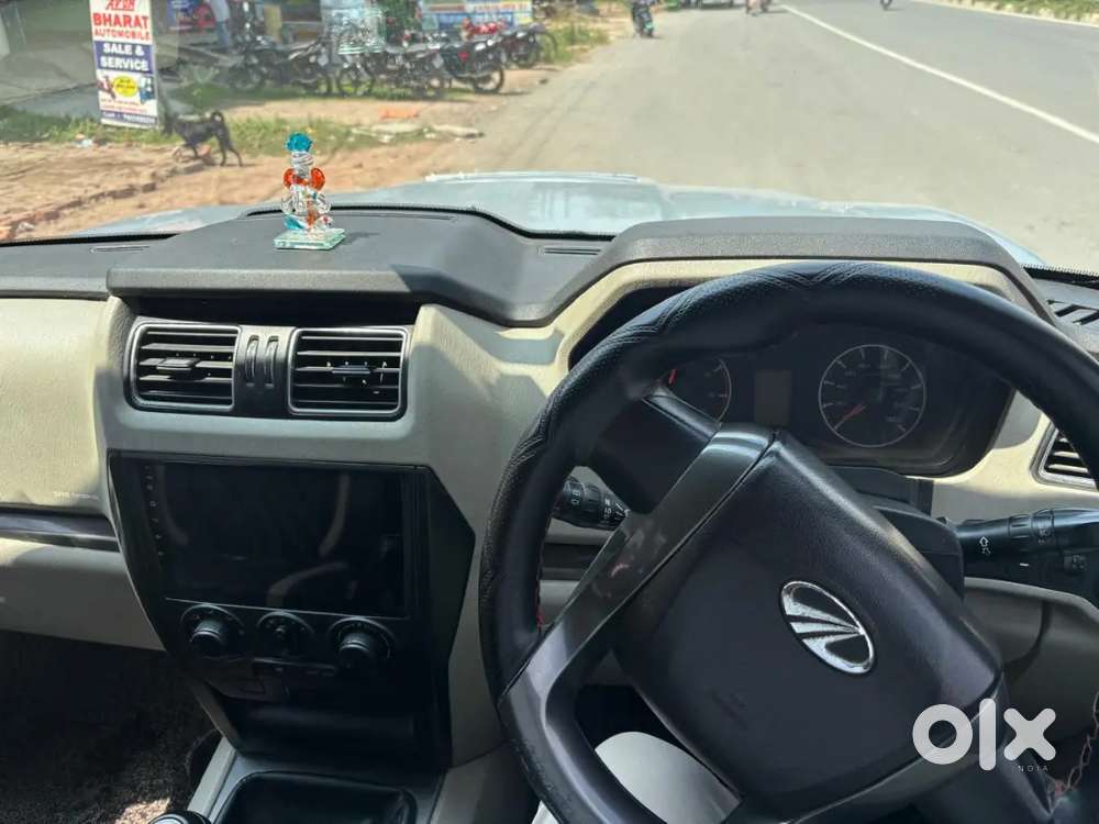 Mahindra Scorpio 2016 2nd Owner
