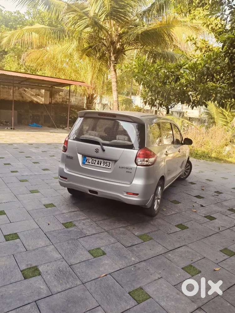 Maruti Suzuki Ertiga 2015 Diesel 84000 Km Driven