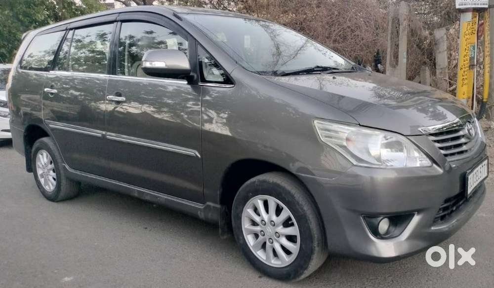 Toyota Innova 2.5 Vx 8 Str, 2012, Diesel