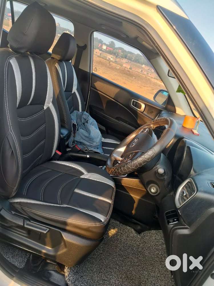 Hyundai Venue 2022 Diesel Well Maintained