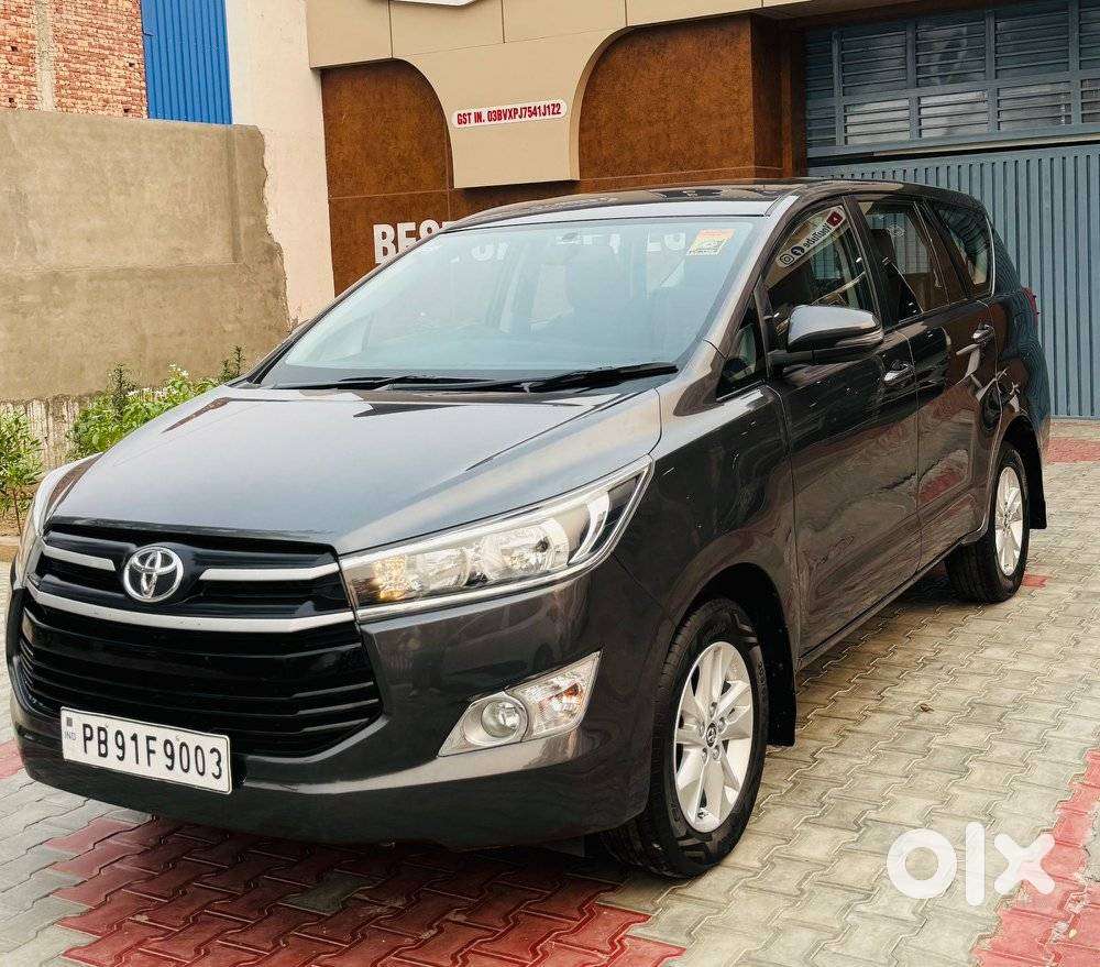 Toyota Innova Crysta 2.4 G Mt 7 Str, 2019, Diesel