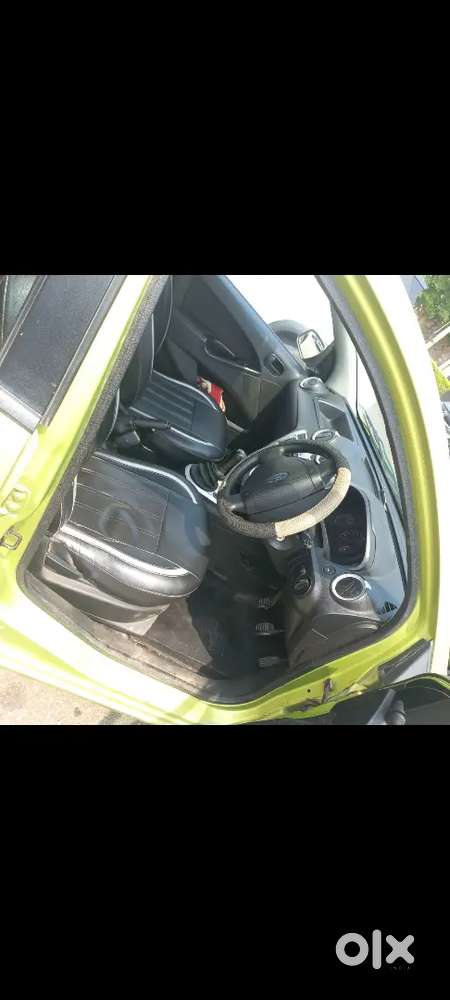 Ford Figo (2010 Nov) Petrol Well Maintained