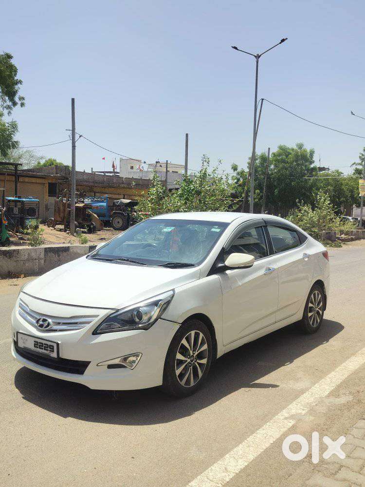 Hyundai Verna 1.6 Sx Crdi (o) At, 2015, Diesel
