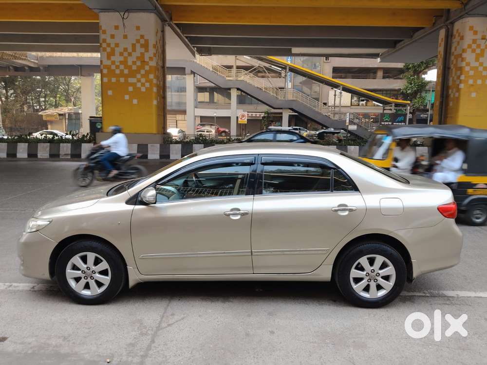 Toyota Corolla Altis G, 2010, Petrol