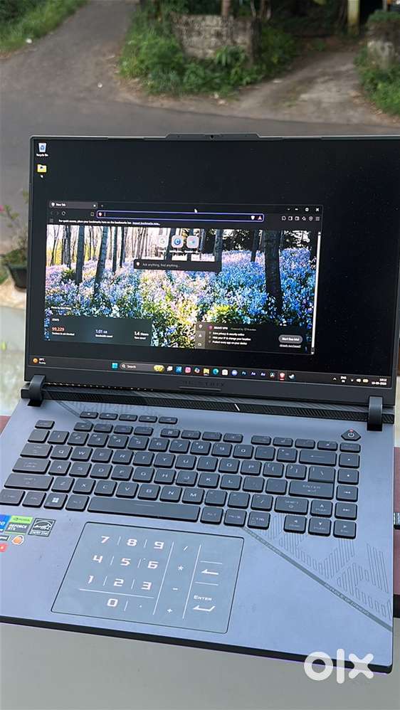 ASUS Rog strix g16