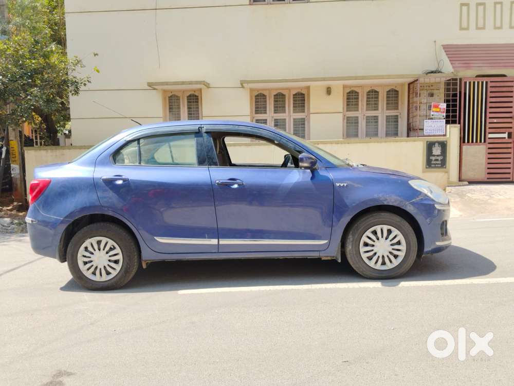 Maruti Suzuki Swift Dzire Vxi(o) Amt, 2017, Petrol