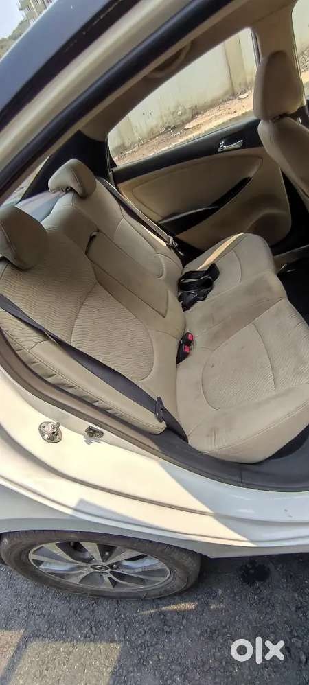 Hyundai Verna 2014 Petrol 140000 Km Driven