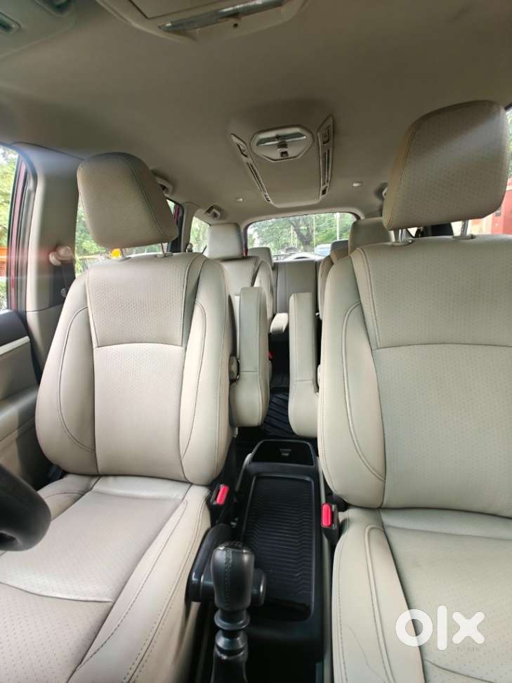 Mahindra Marazzo M8, 2019, Diesel