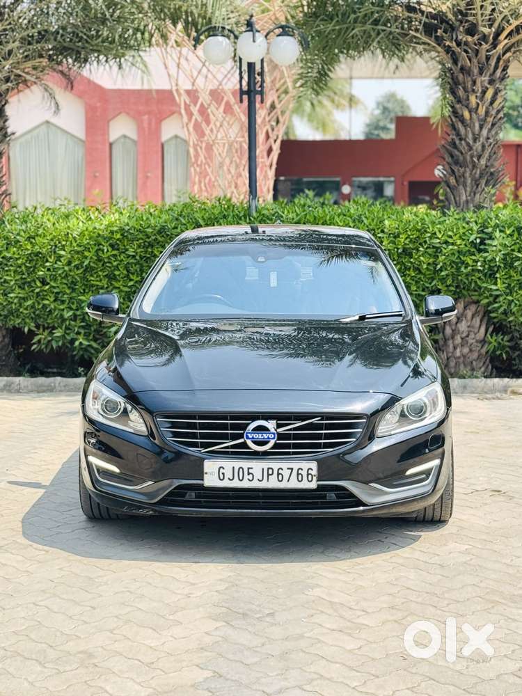 Volvo S60 D5 Inscription, 2016, Diesel