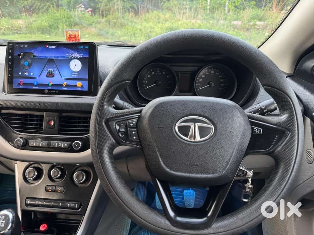 Tata Nexon 1.2 Revotron Xm (s), 2018, Diesel
