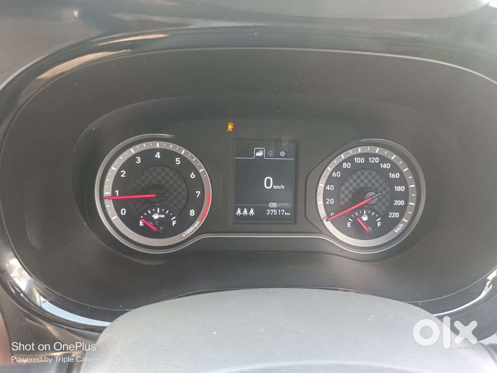 Hyundai Aura 1.2 Sx Cng, 2023, Cng & Hybrids