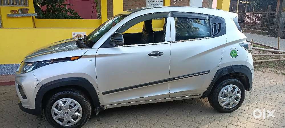 Mahindra Kuv100 Nxt 2017 Petrol 78594 Km Driven