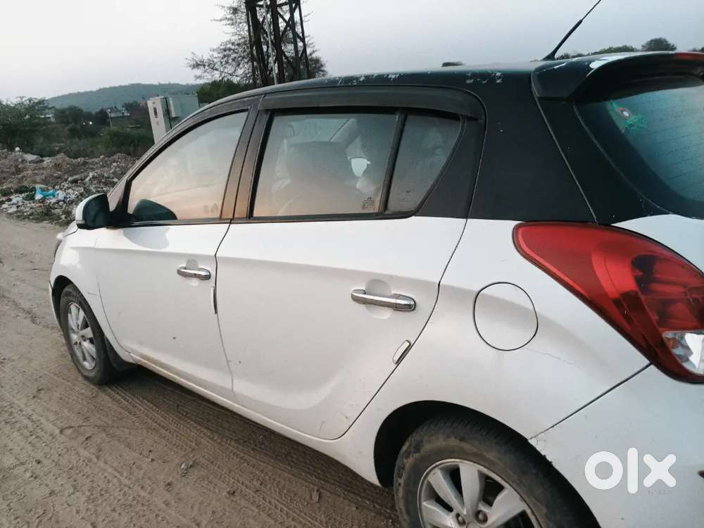 Hyundai I20 Active 2012 Diesel 122000 Km Driven