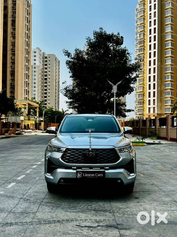 Toyota Innova Hycross 2.0 Zx Hybrid 7 Str, 2024, Cng & Hybrids