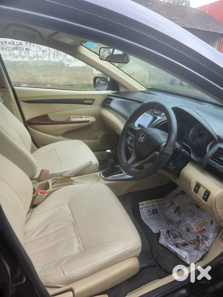 Honda City V Mt, 2012, Petrol