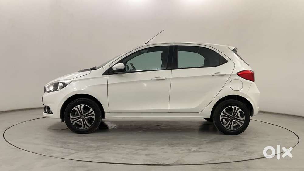 Tata Tiago Xza, 2019, Petrol