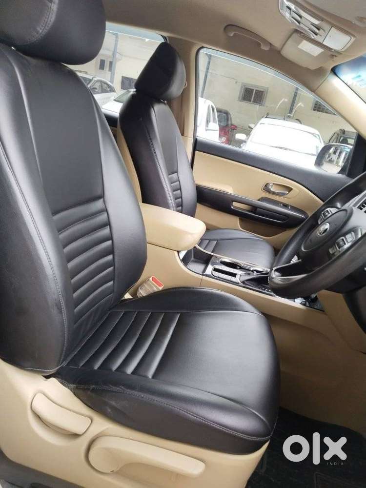 Kia Carnival Premium 8 Str, 2021, Diesel