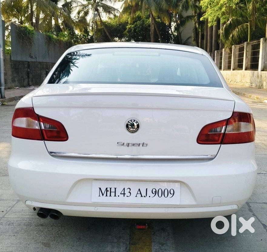 Skoda Superb 1.8 Elegance Tsi At, 2011, Petrol