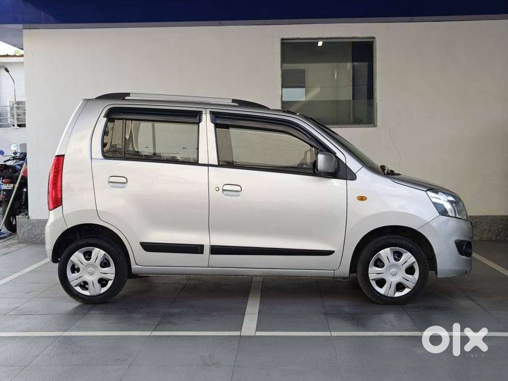 Maruti Suzuki Wagon R VXI AMT1.2, 2016, Petrol