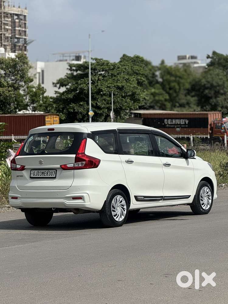 Maruti Suzuki Ertiga 2022-2023 Vxi Cng, 2022, Cng & Hybrids