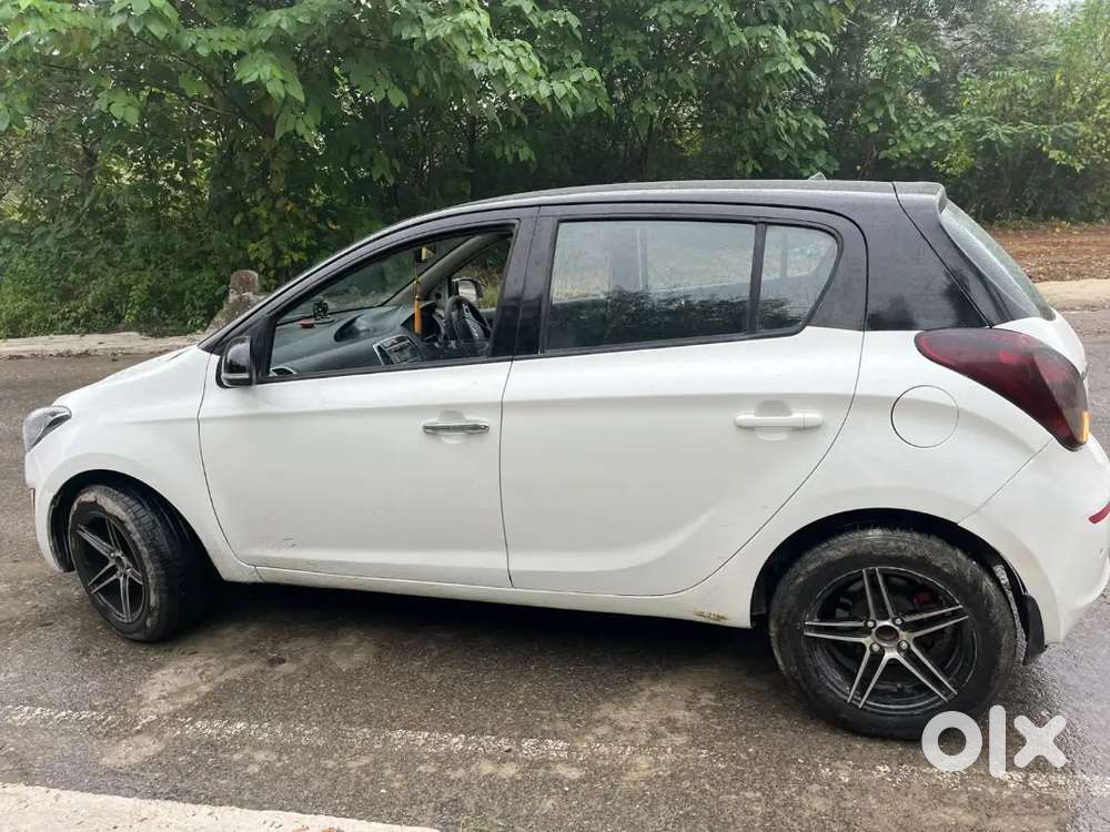 Hyundai I20 Sportz 2013