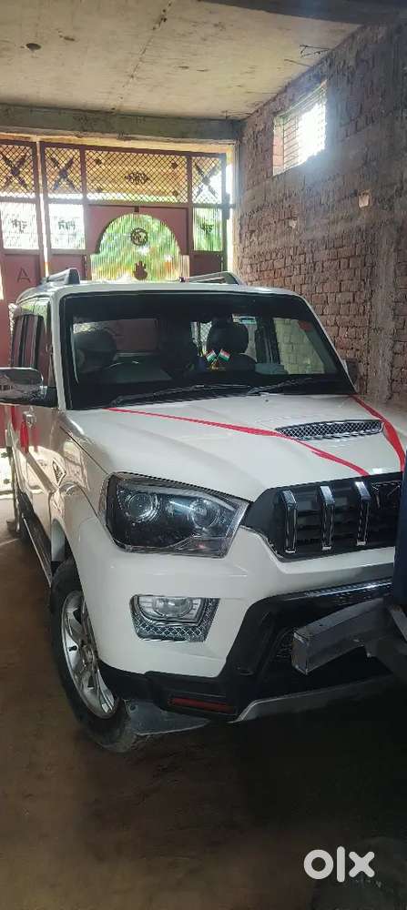 Mahindra Scorpio 2017 Diesel 7 S