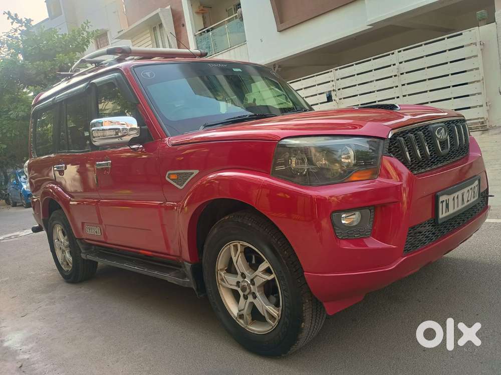 Mahindra Scorpio S10, 2014, Diesel