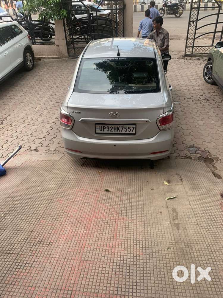 Hyundai Xcent Manual Petrol 2016