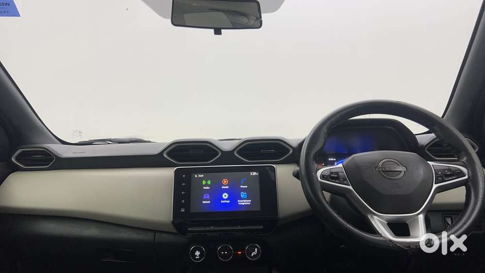 Nissan Magnite Xv Turbo, 2021, Petrol