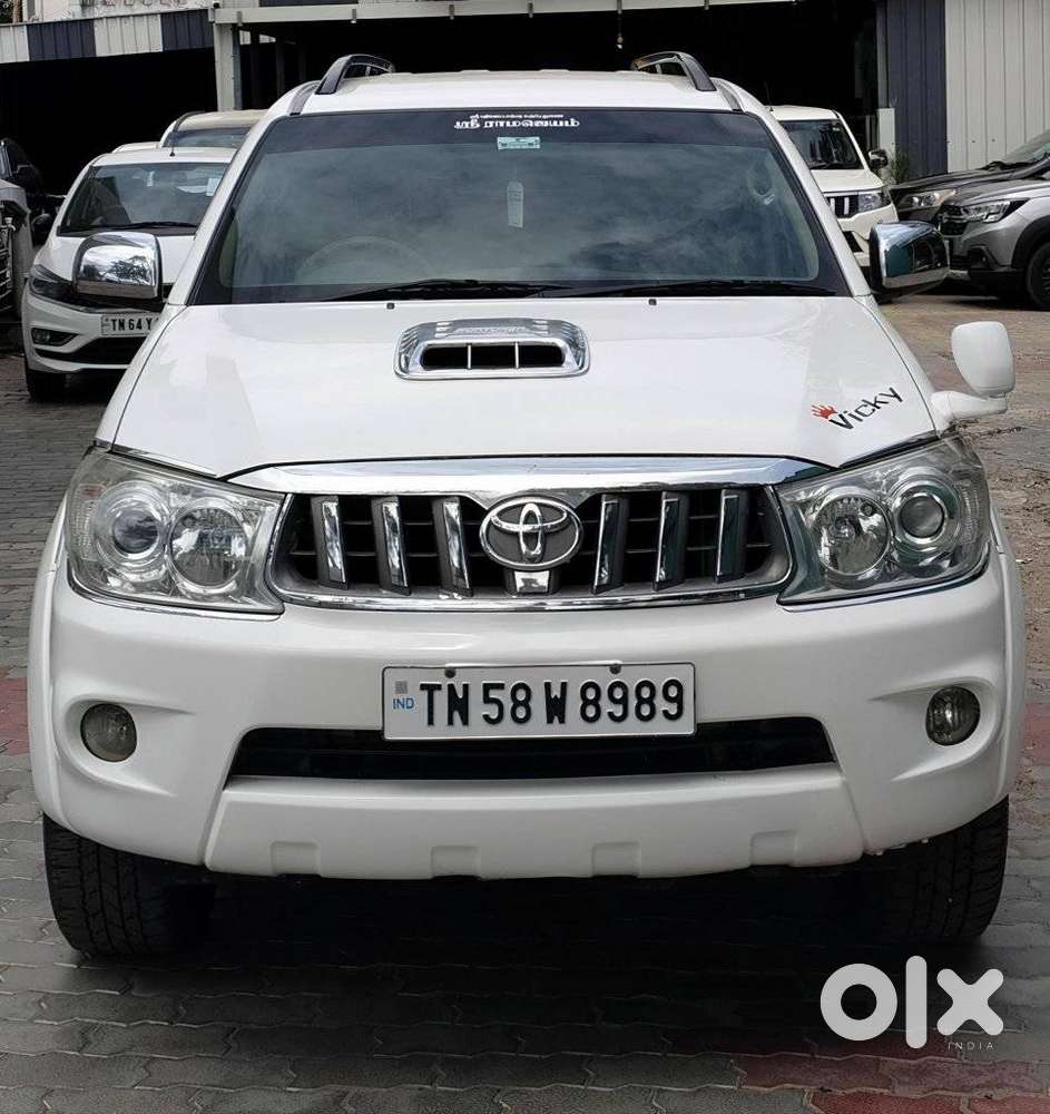 Toyota Fortuner 3.0 4x4 Manual, 2010, Diesel
