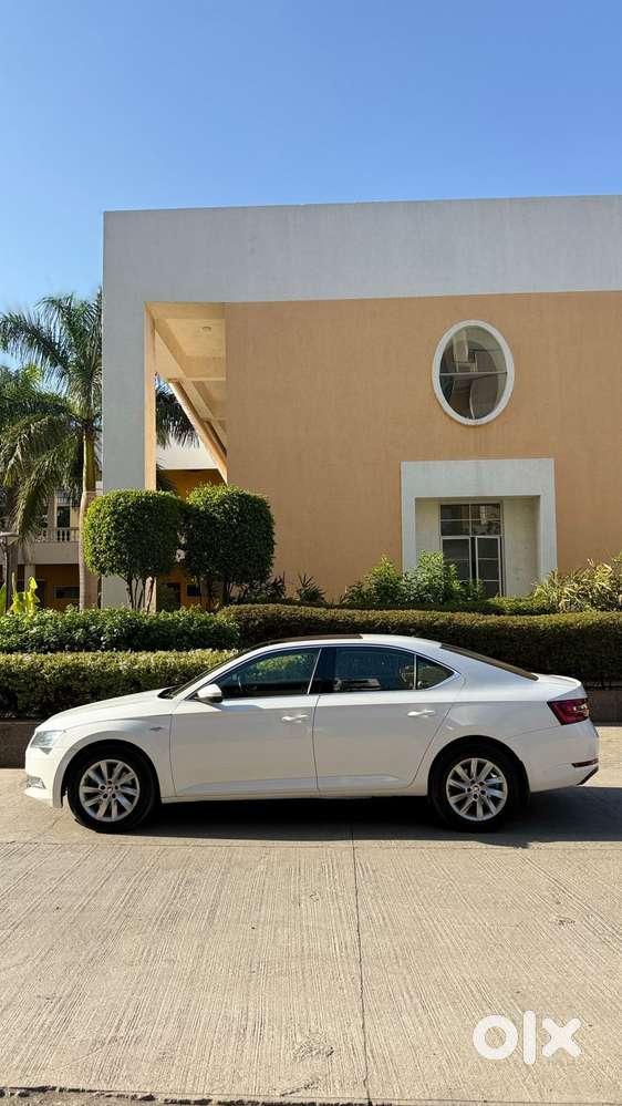 Skoda Superb L&k 2.0 Tdi At, 2017, Diesel